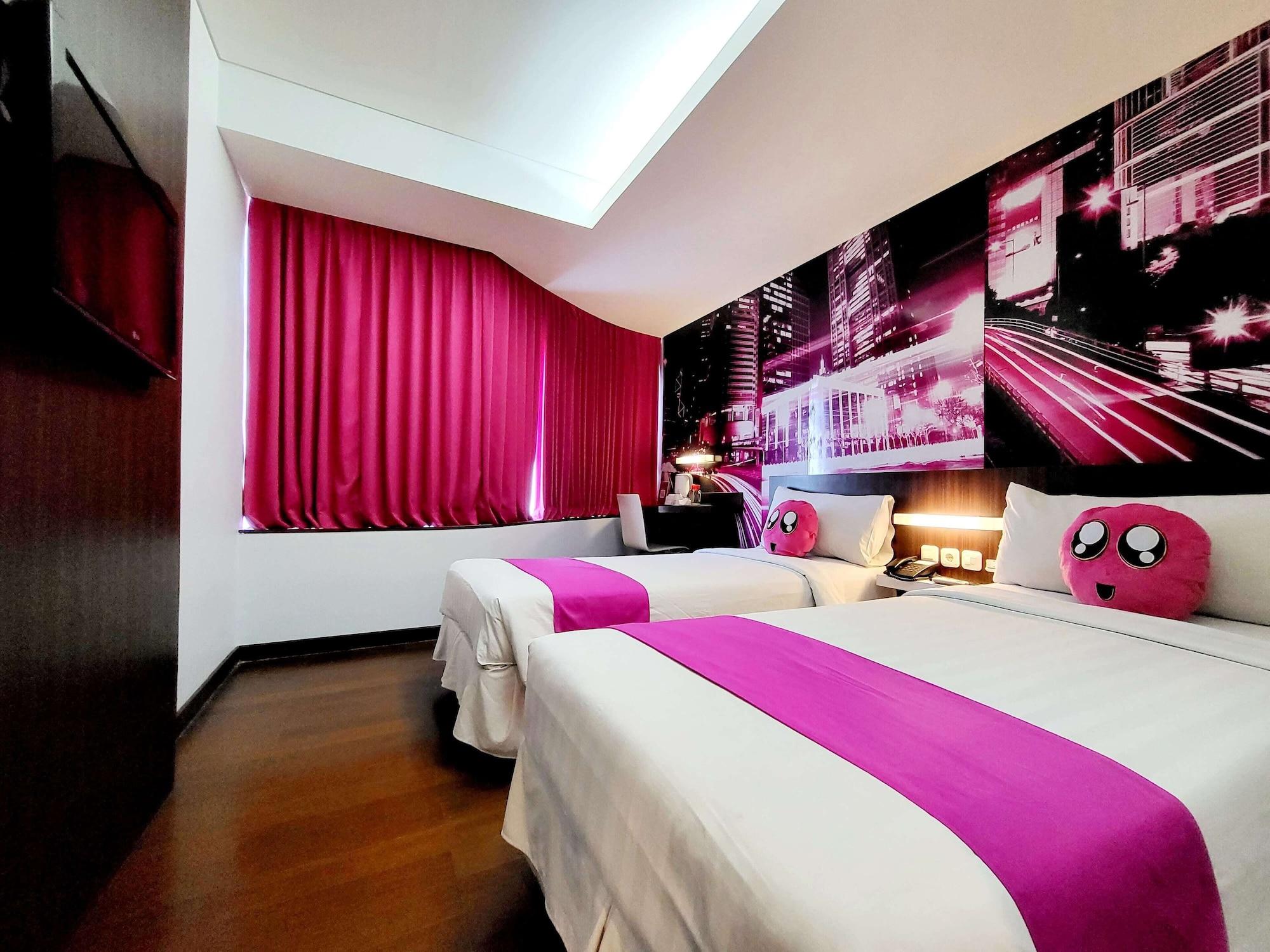 Favehotel Mex Tunjungan Surabaya Exterior photo