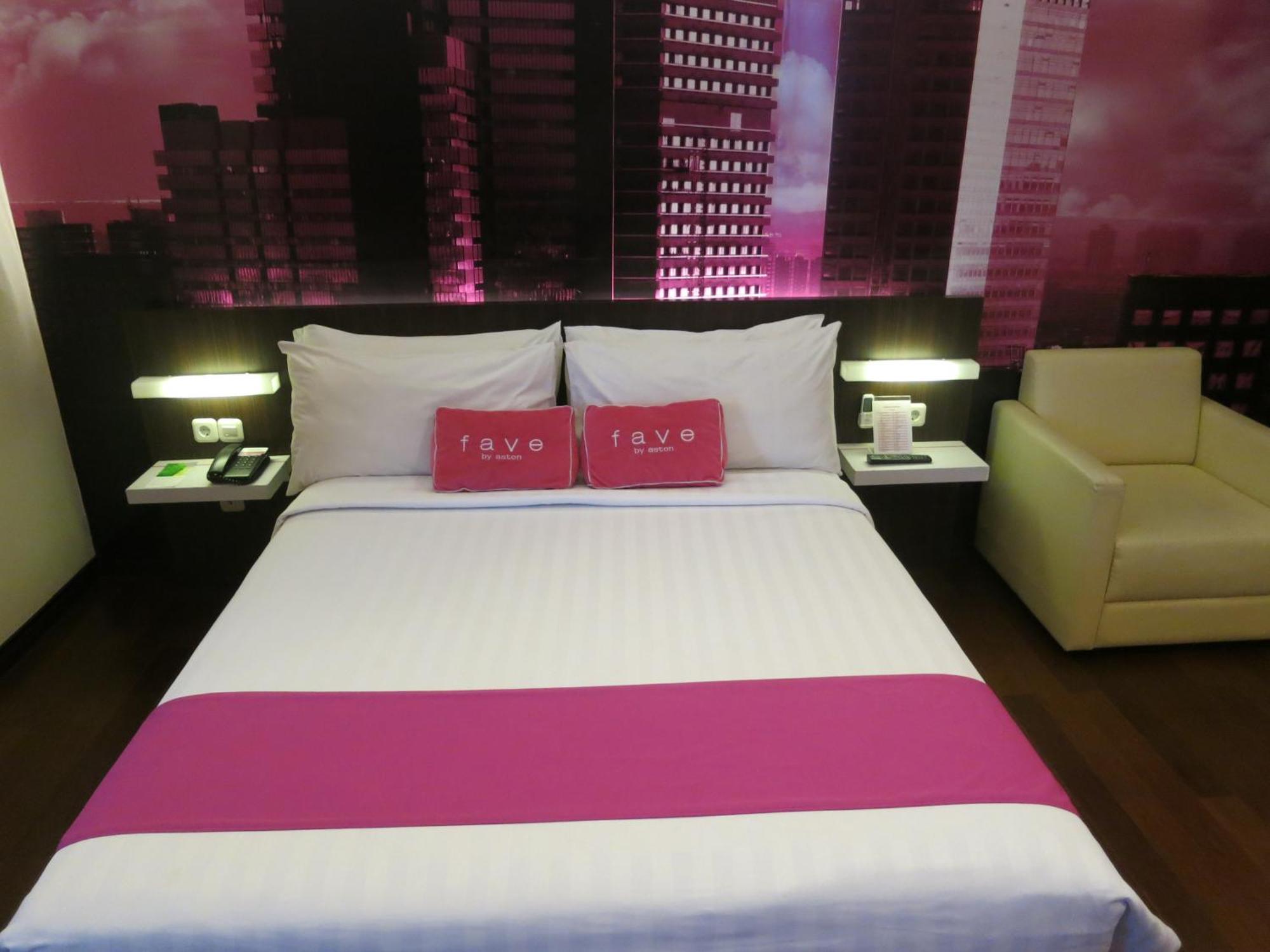 Favehotel Mex Tunjungan Surabaya Room photo