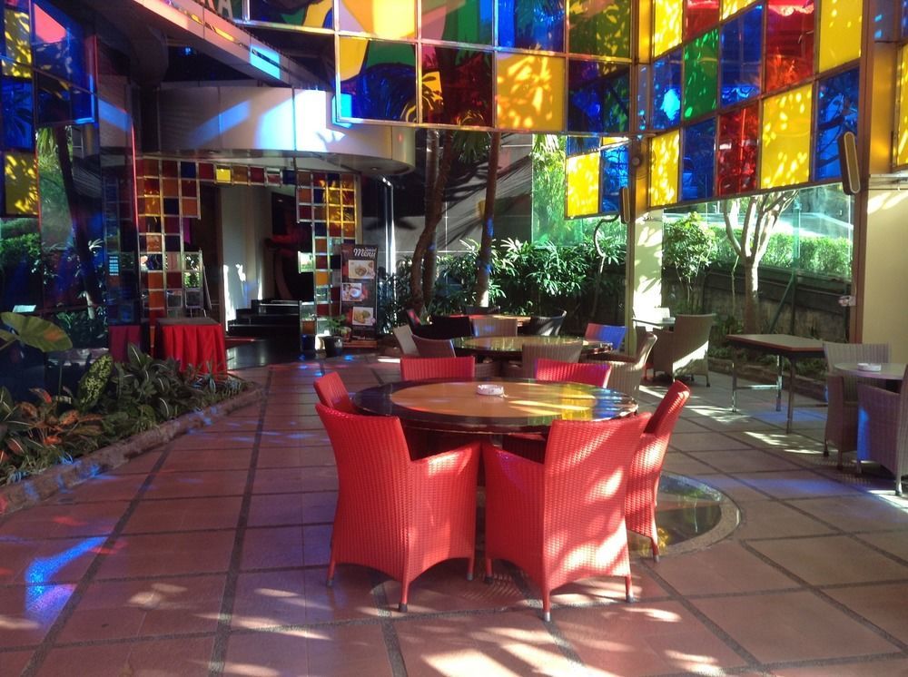 Favehotel Mex Tunjungan Surabaya Exterior photo
